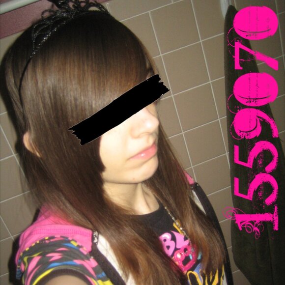 Meet your Posher, Lizzie - Picture 4 of 12